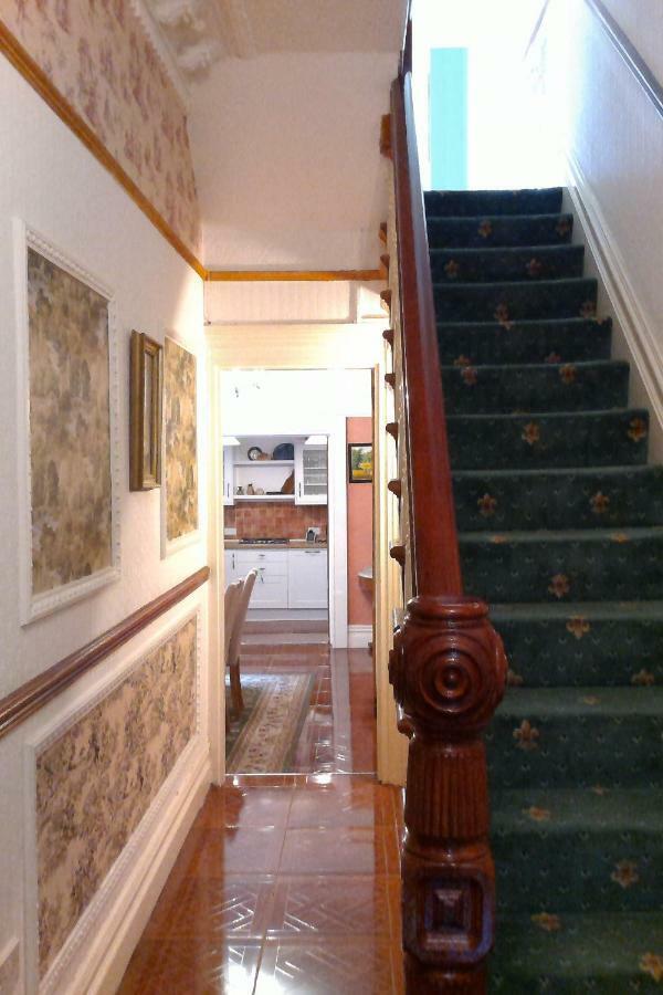 Hotel Beautiful Victorian House Cardiff Exterior foto